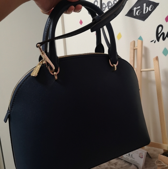 Michael Kors Bag - Picture 4 of 4